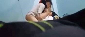 dang-dit-voi-ban-trai-thi-bo-me-ve